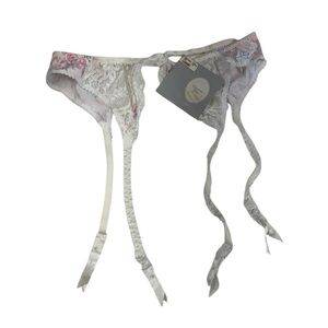 Dior | Intimates & Sleepwear | Vintage Christian Dior Garter Belt Sexy Floral Lace Size Large | Poshmark Dior | Intimates & Sleepwear | Vintage Christian Dior Garter Belt Sexy Floral Lace Size Large | Poshmark